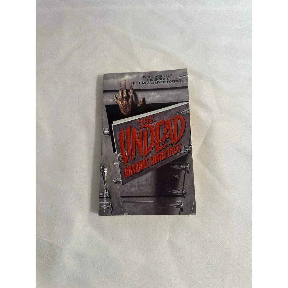1st Edition UNDEAD by Roxanne Longstreet (1993) Vintage Horror Paperback